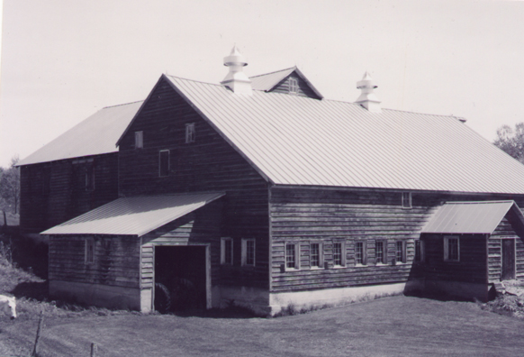 Continuous Pre-Engineered Standing Seam Panels With Kynar 5000 Painted Finish Adorn Historic Barn In Feura Bush, NY